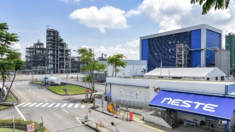 Neste's refinery in Singapore is the world's largest SAF production facility. Photo: Liping Mian / Neste